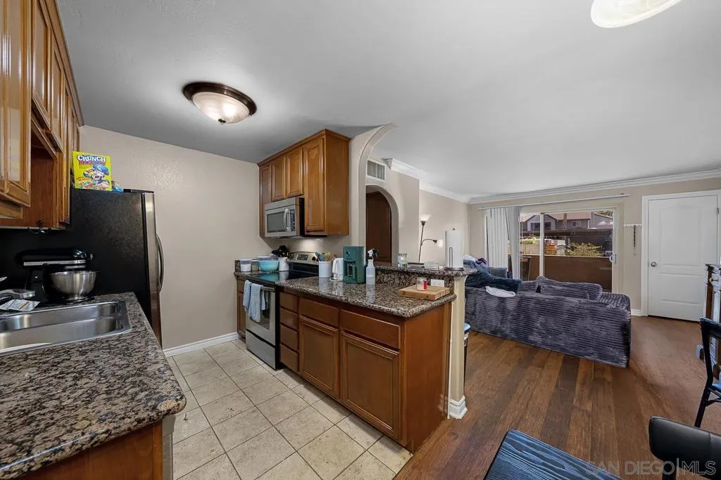 1979 Avenida Del Mexico 128, San Diego, California 92154 home-pic-15